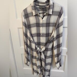 Michael Stars Gray & White Plaid w/Subtle Metallic Threads Casual Shirt Dress